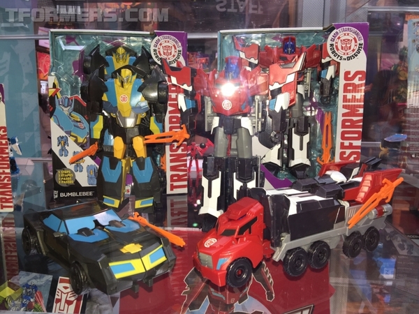 SDCC 2015 G2 Menasor, Victorion,  RID And More Transformers Day 2 Booth Images  (94 of 132)